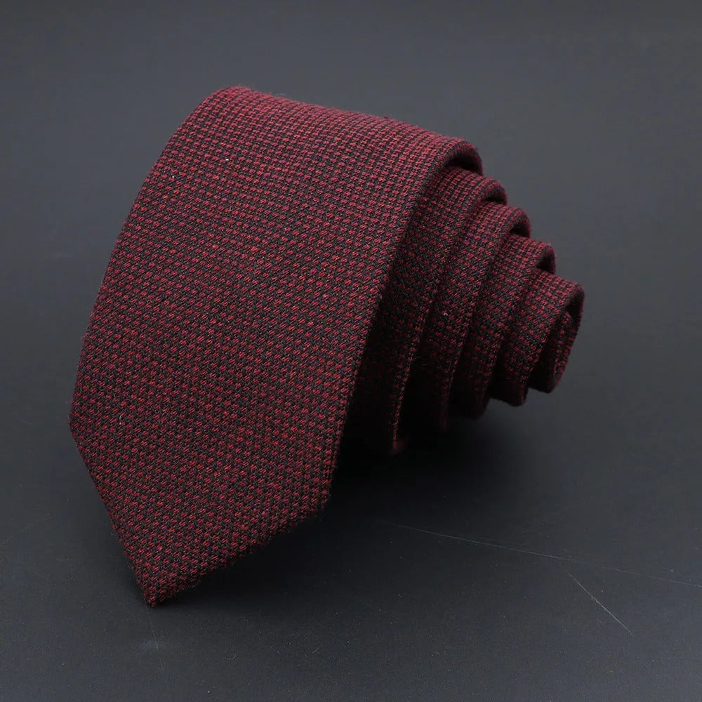 ACADEMIA BASIC TIE
