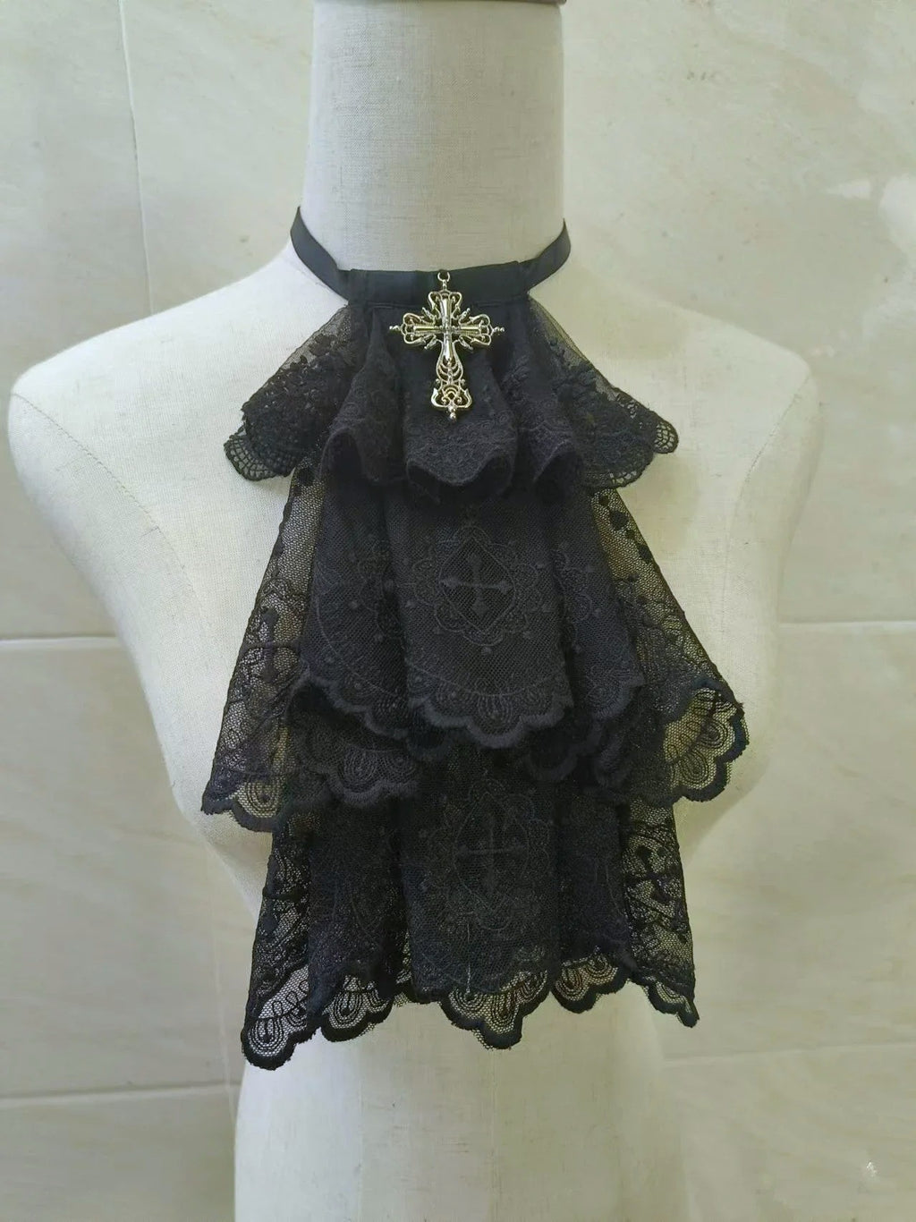 WOMENS LACE TIE