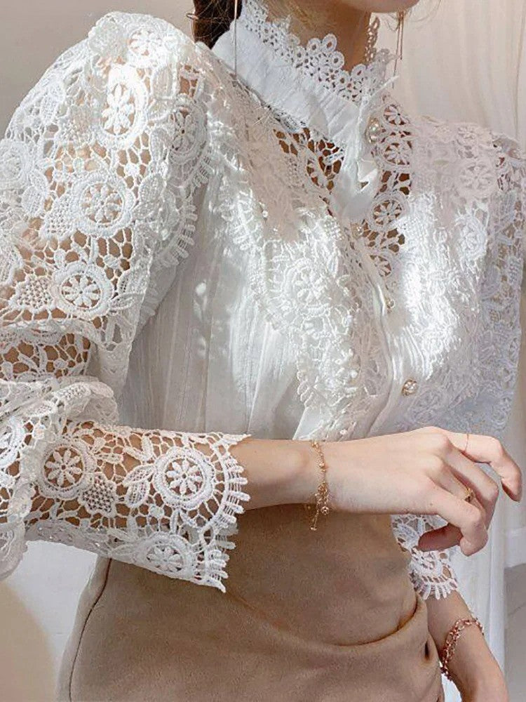 LACE CHIFFON TURTLENECK BLOUSE